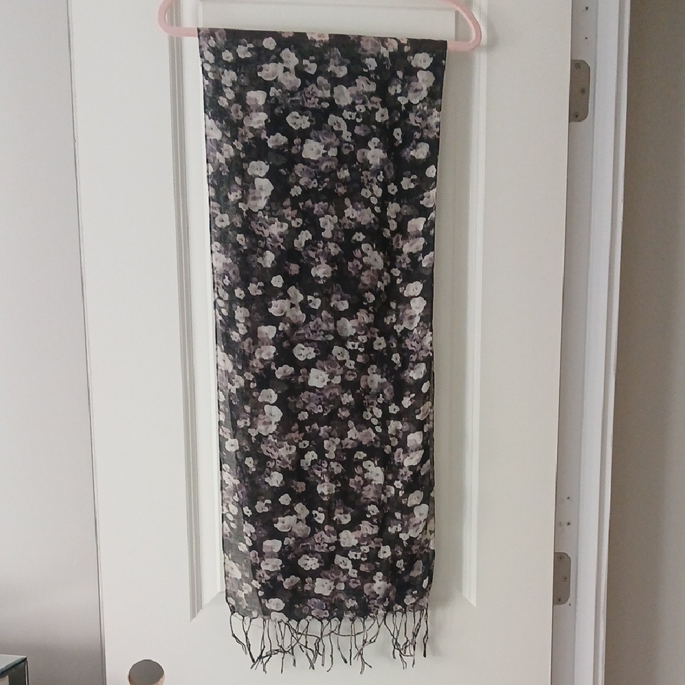 Floral Black and White Scarf